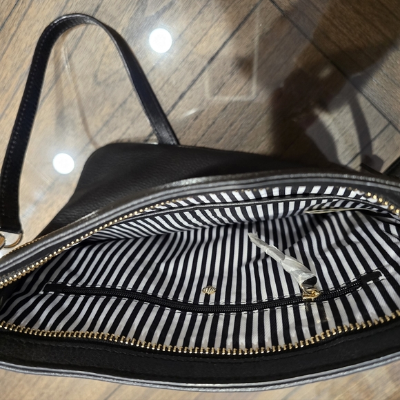 Kate Spade Black Leather Crossbag - Picture 3 of 6